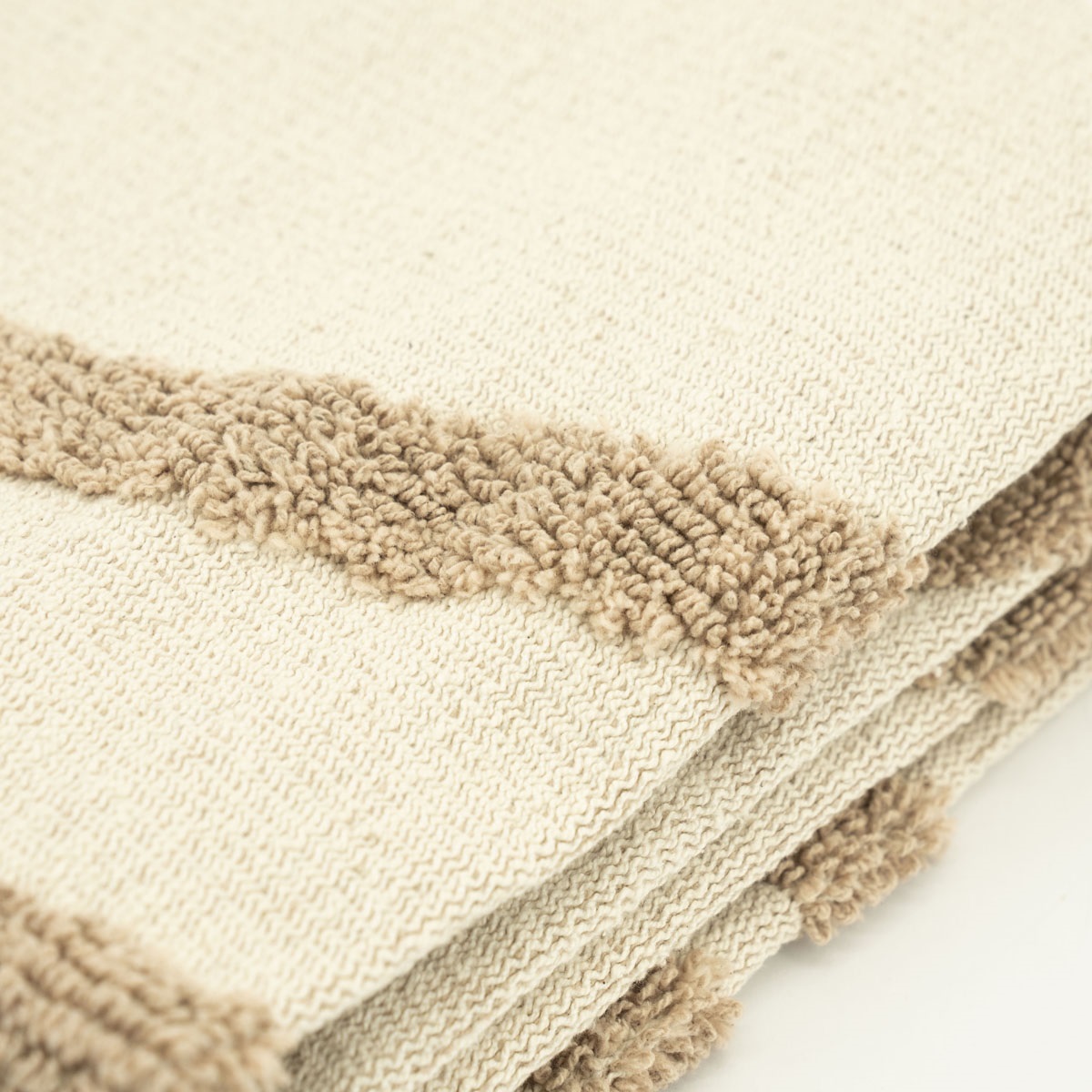 By-Boo plaid Majani taupe B130 × H170 cm