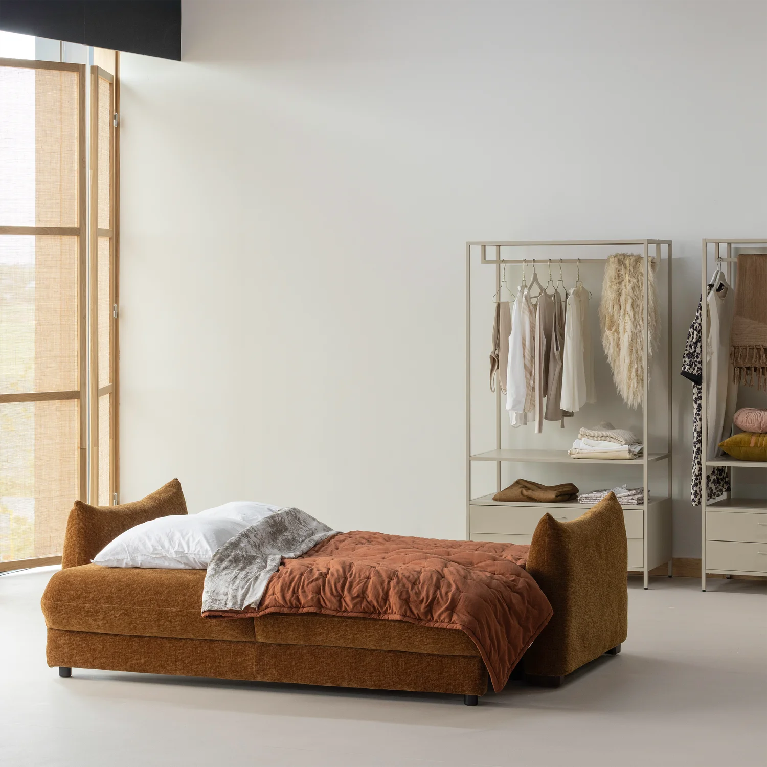 WOOOD Jonne 3-zits slaapbank chenille bruin