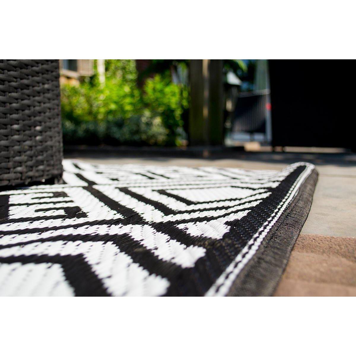 Esschert Design Tuintapijt 186x119,5 cm.