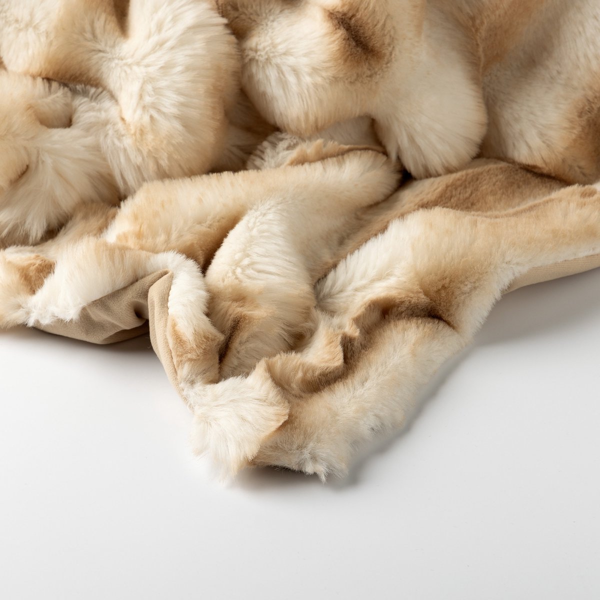 Dutch Decor plaid Emilly Irish Cream B130 × H160 cm