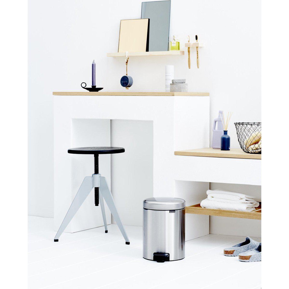 Brabantia NewIcon pedaalemmer 5 ltr. Matt Steel Fingerprint Proof