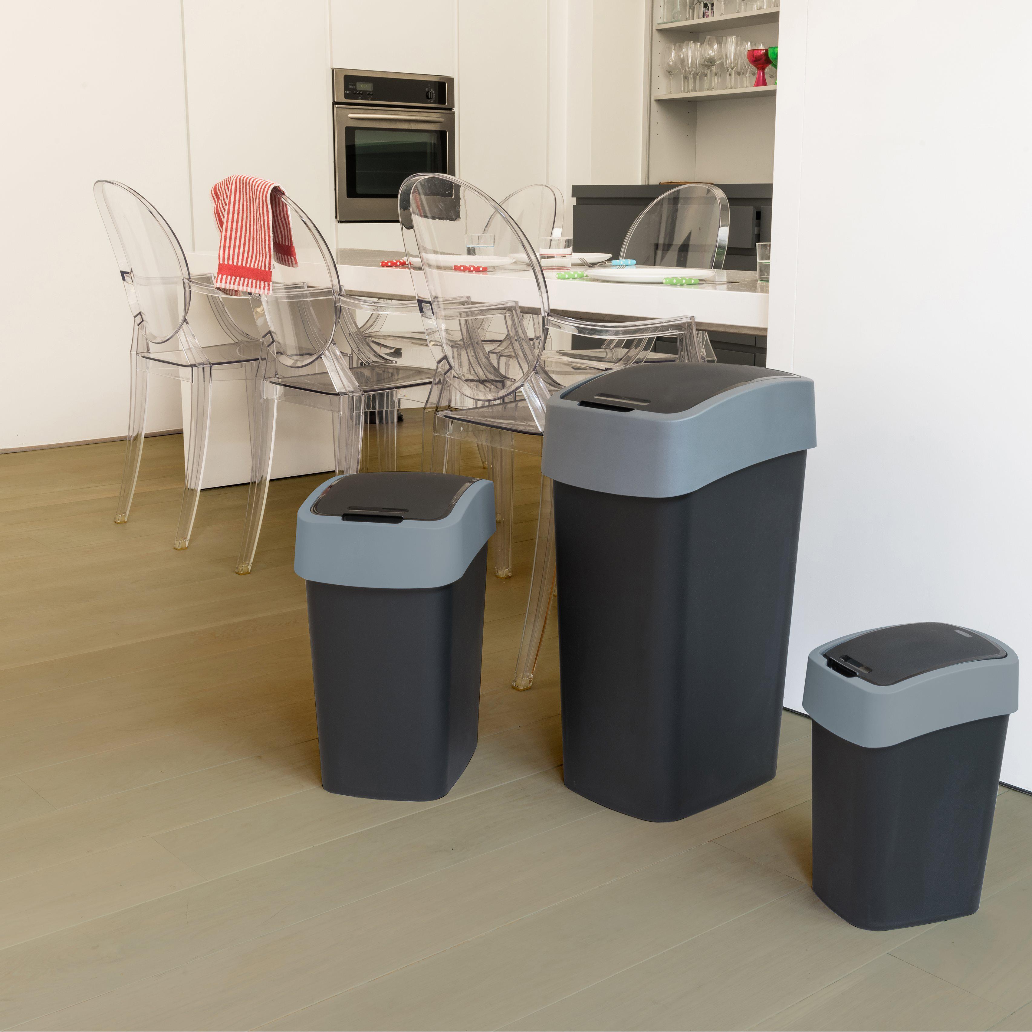 Curver flip bin 50 liter zwart / lichtgrijs