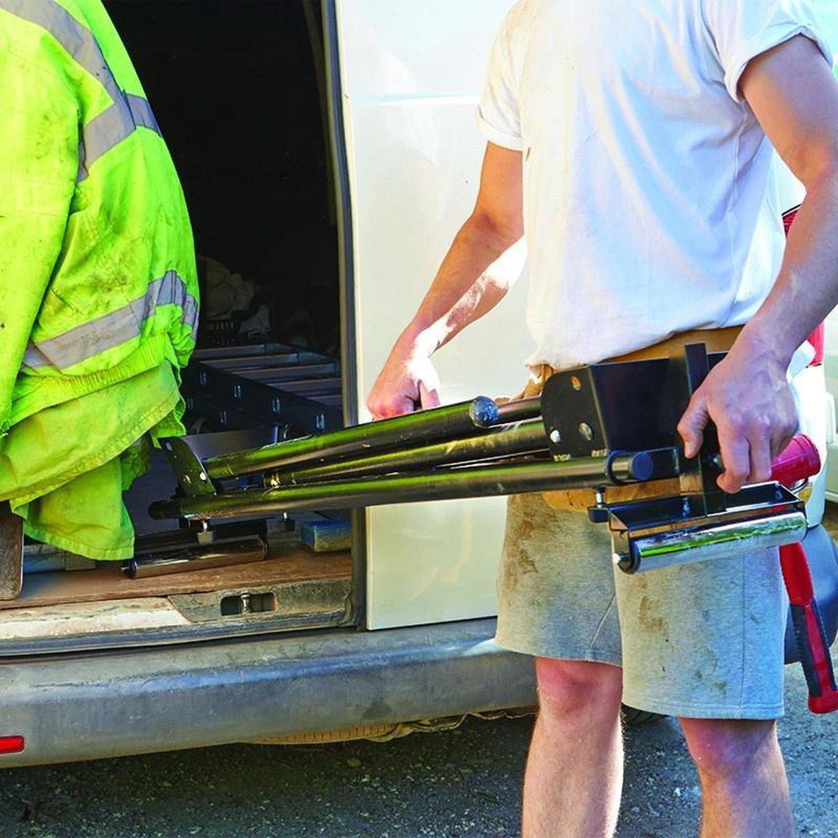 Compacte werktafel voor afkort- en verstekzagen 2x montagebeugels voor het monteren van de afkort- en verstekzaag 