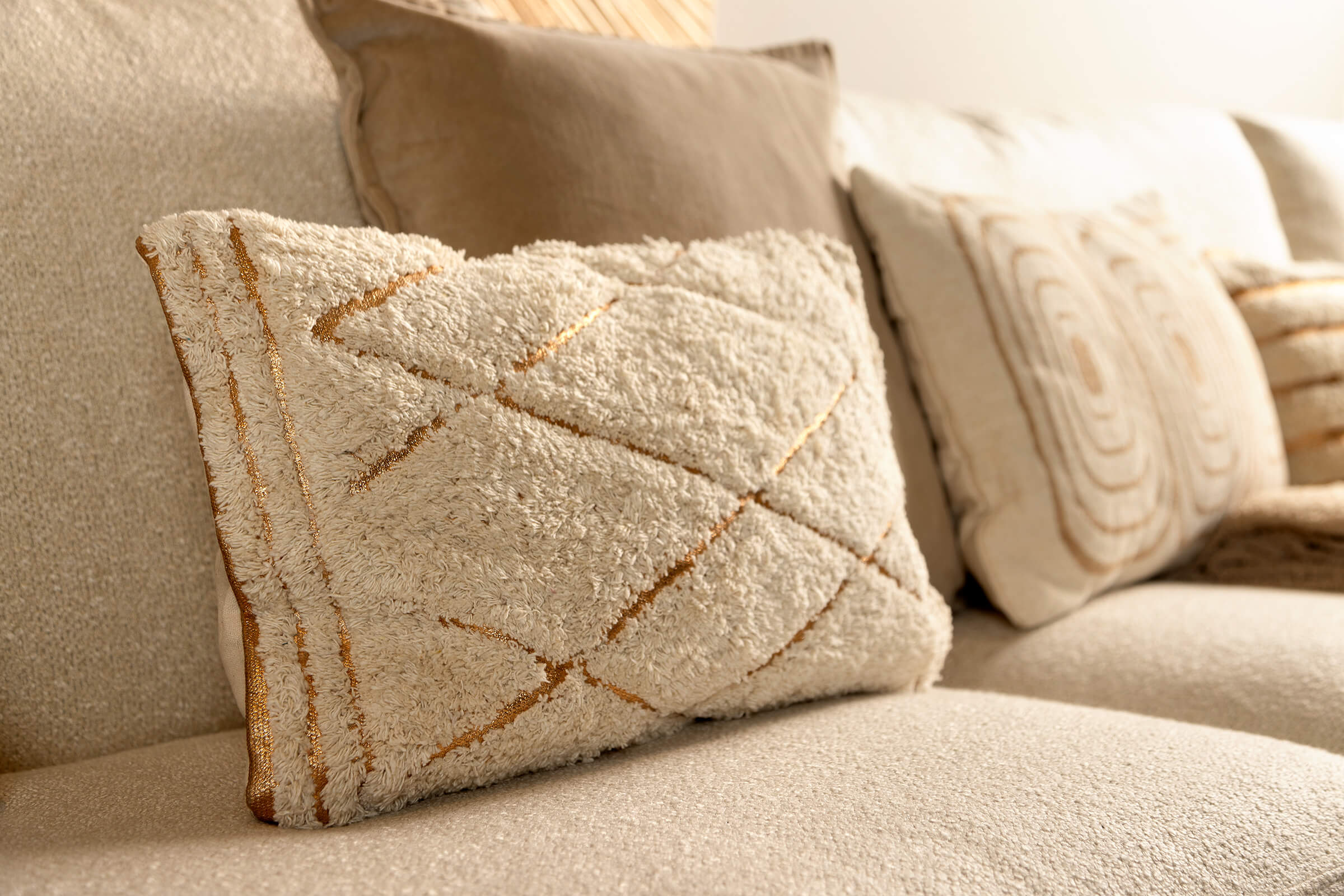 Dutch Decor sierkussen Duuk Beige-Goud 50×30 cm