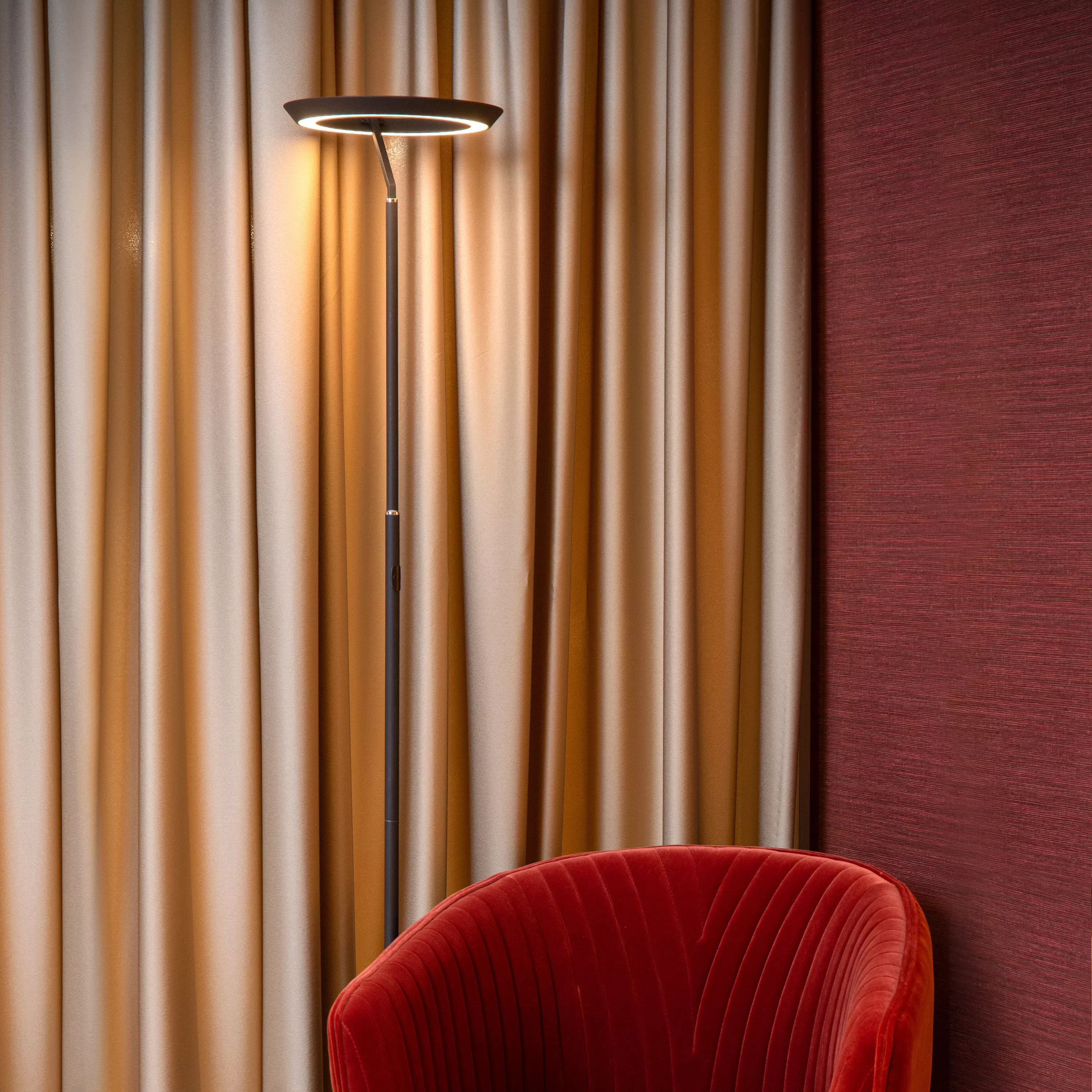 CELESTE Vloerlamp-Zwart-?28-LED Dimb.-21W-2700K